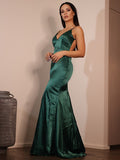Vestido de noche de graduación con corte tubo/columna, satén tipo seda, fruncido, escote en V, sin mangas, con cola larga