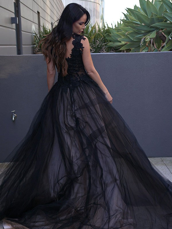 Vestido de noche de graduación con corte A/princesa, tul, encaje, escote corazón, sin mangas, cola larga