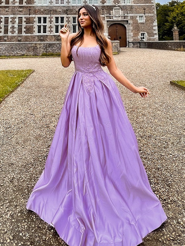 Ballkleid Satin Applikation Spaghettiträger Ärmellos Bodenlang Kleider Ballkleid Ballkleider