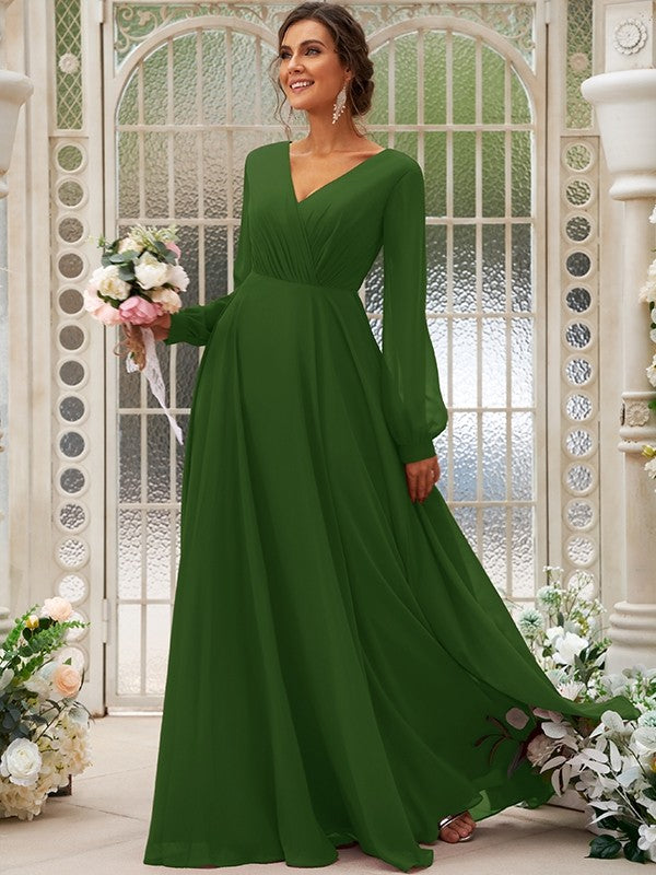 A-Line/Princess Chiffon Ruched V-neck Long Sleeves Floor-Length Bridesmaid Dresses Mother of the Bride Dress