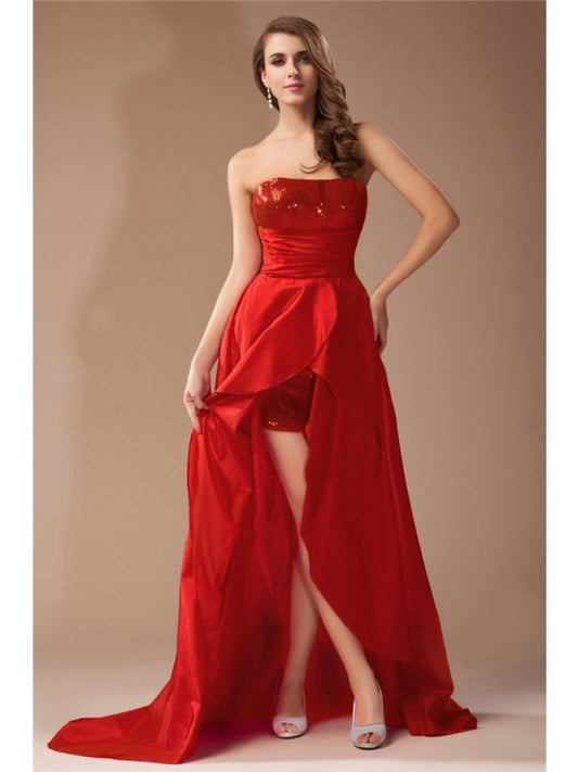 A-Linie/Princess-Linie Trägerlos Spitze Ärmellos High Low Taft Homecoming Kleider Ballkleid