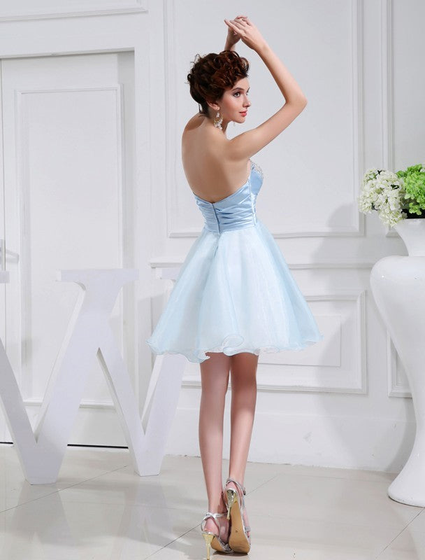 A-Linie/Princess-Linie Perlenstickerei Herzausschnitt Ärmellos Applikationen Elastisch Gewebe Satin Organza Brautjungfernkleider Homecoming Ballkleid