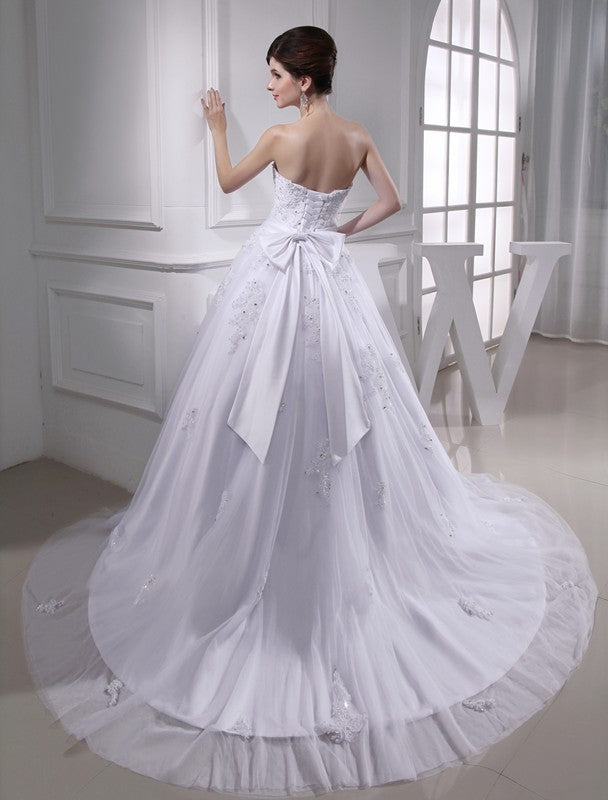 Ball Gown Beading Strapless Sleeveless Applique Satin Tulle Wedding Dresses Bridal Gowns