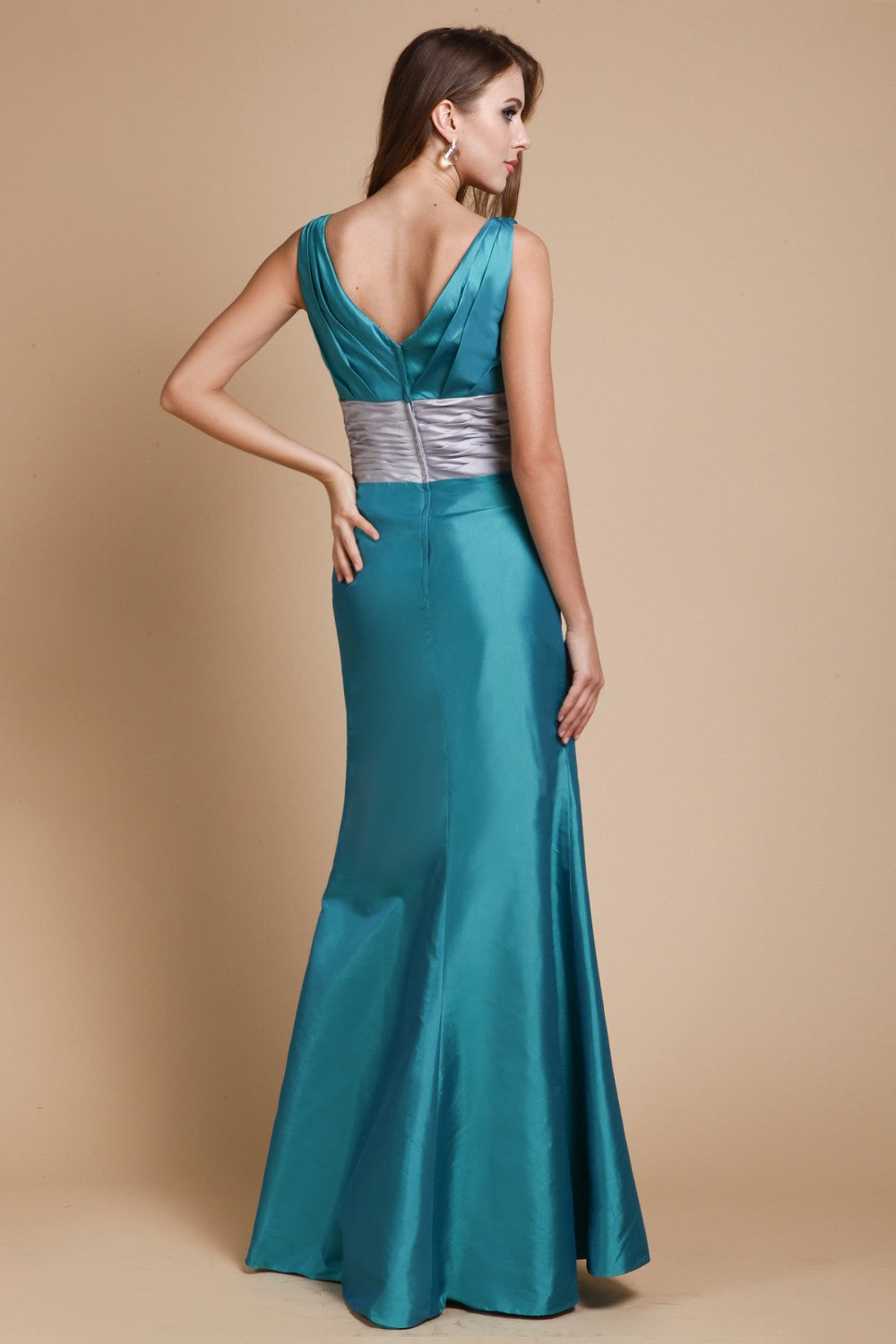 Sheath/Column V-Neck Sleeveless Sash/Ribbon/Belt Taffeta Bridesmaid Dresses Formal Evening Dress