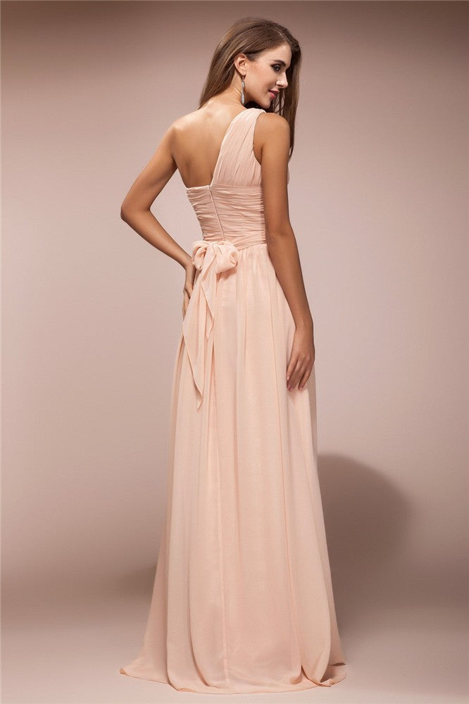 Vestido de fiesta de noche largo de gasa con volantes, sin mangas y un solo hombro.