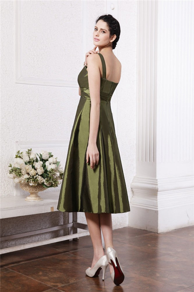Vestidos de dama de honor cortos de tafetán con volantes, sin mangas, corte A/princesa, para invitadas de boda