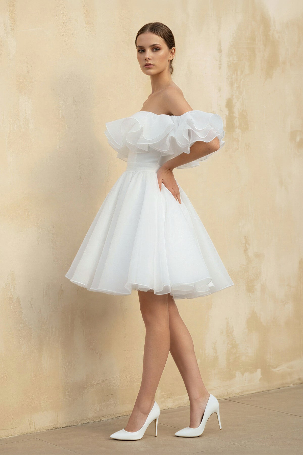 A-Line Off-The-Shoulder Sleeveless Short Mini Organza Wedding Dresses