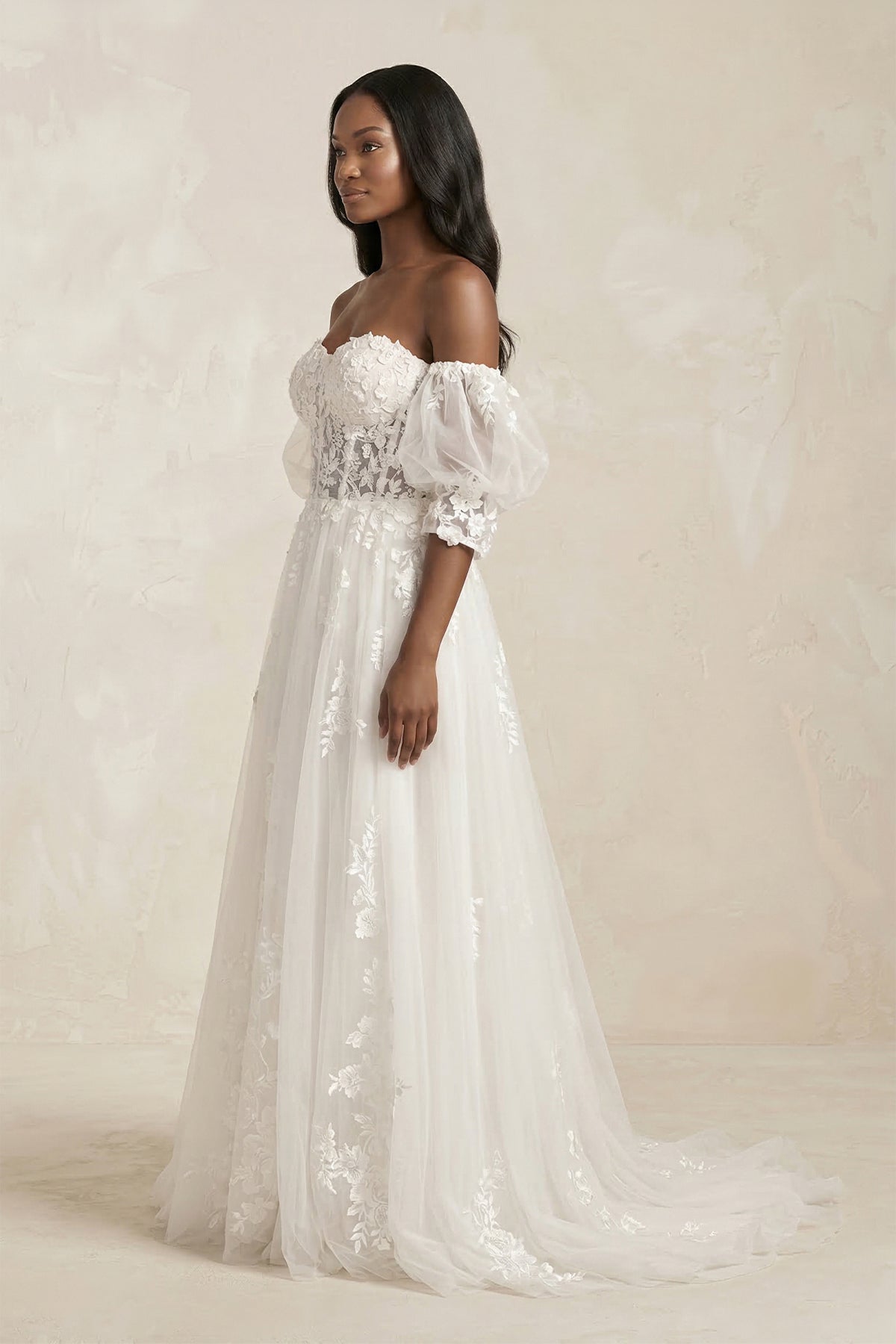 Off-the-Shoulder Puff Sleeves Appliqued Wedding Dress in White