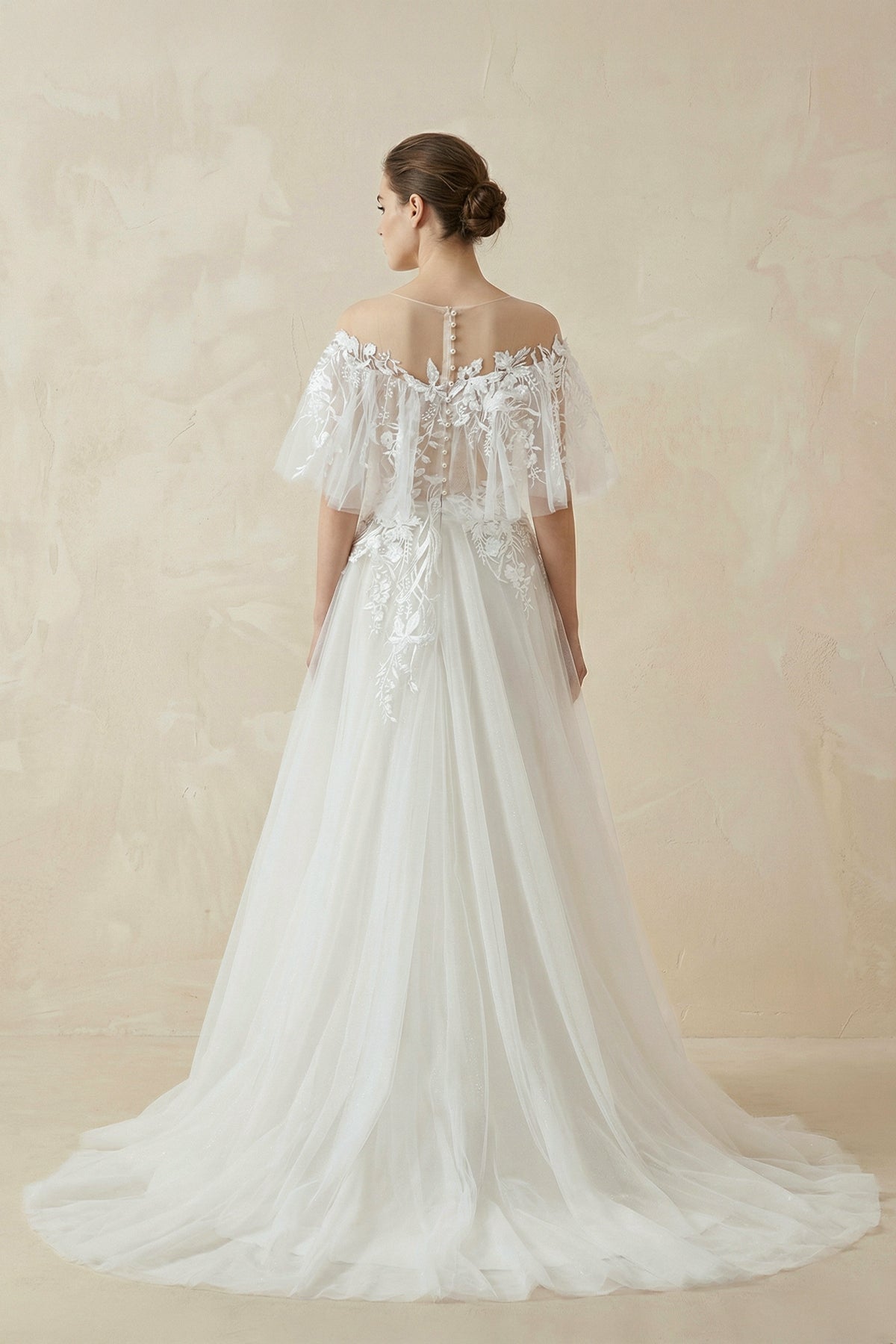 Off-the-Shoulder Tulle A-Line Wedding Dress with Appliques