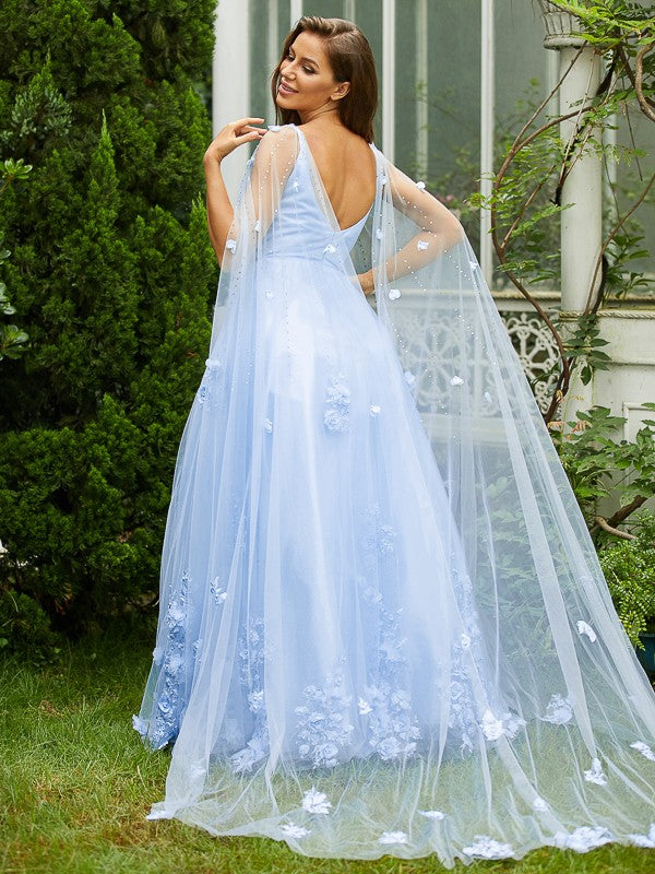 Vestidos de fiesta de quinceañera, corte A/princesa, tul, apliques, escote en V, sin mangas, con cola larga