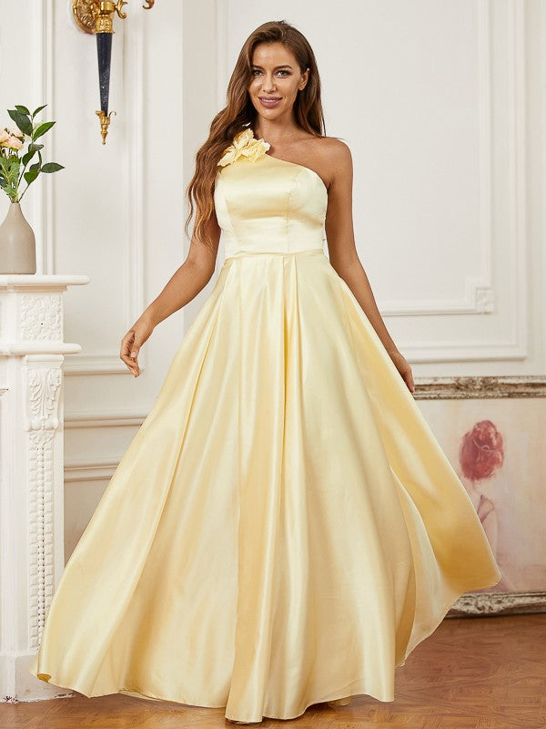 A-Line/Princess Satin Hand-Made Flower One-Shoulder Sleeveless Floor-Length Dresses Prom Evening Dress