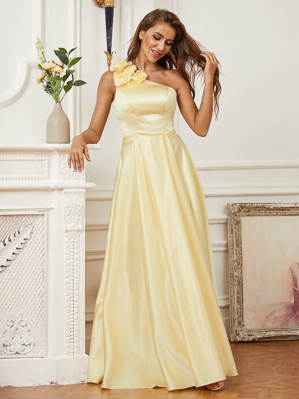 A-Line/Princess Satin Hand-Made Flower One-Shoulder Sleeveless Floor-Length Dresses Prom Evening Dress