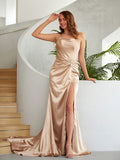 Sheath/Column Silk like Satin Ruched Spaghetti Straps Sleeveless Court Train Dresses Prom Evening Dress