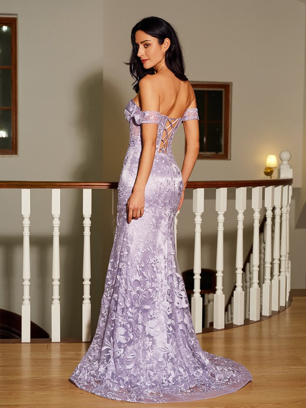 Sheath/Column Silk like Satin Lace Off-the-Shoulder Sleeveless Sweep/Brush Train Dresses Prom Evening Dress