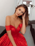 Vestido de fiesta de graduación, corte A/princesa, fruncido, hombros descubiertos, de satén, sin mangas, hasta la rodilla