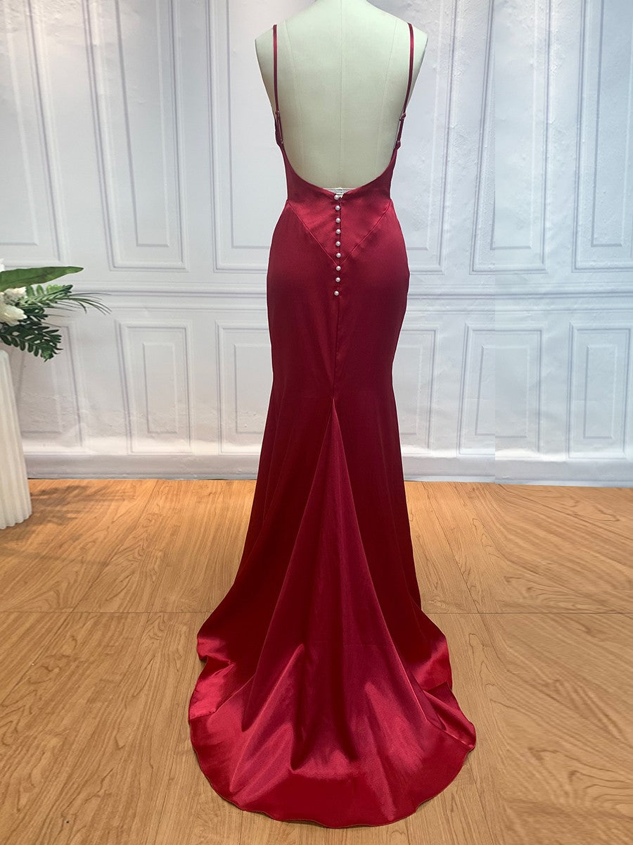 Vestido de noche de graduación con tirantes finos, escote en V, cola larga y efecto seda satinada