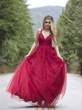 Vestido de noche de graduación con corte A/princesa, apliques de tul, sin mangas, escote en V y largo hasta el suelo