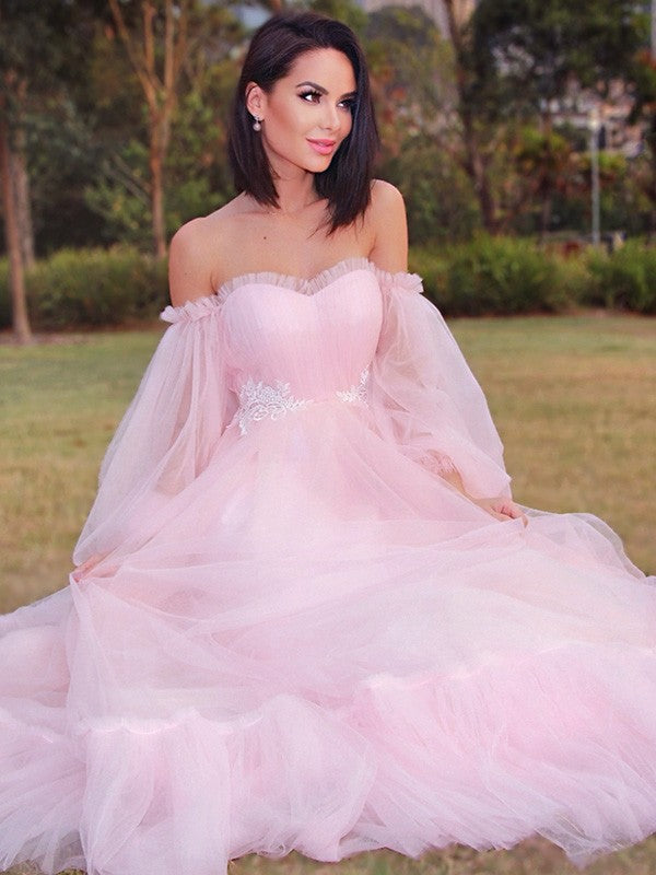 A-Line/Princess Long Sleeves Floor-Length Tulle Applique Off-the-Shoulder Dresses Prom Evening Dress