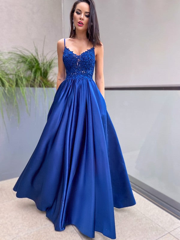 Vestido de noche de graduación con corte A/princesa, apliques, tirantes finos, satén, sin mangas, largo hasta el suelo