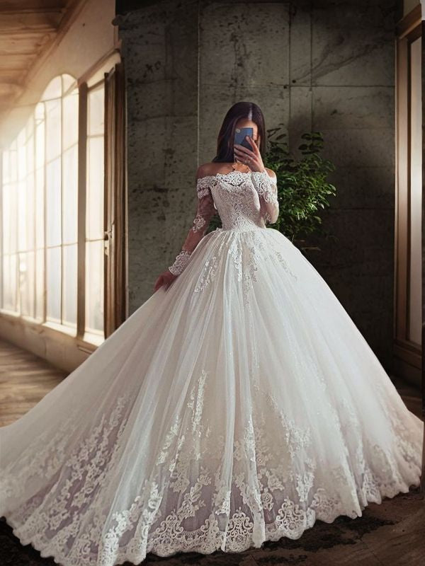 Ball Gown Off-the-Shoulder Tulle Applique Long Sleeves Court Train Wedding Dresses Bridal Gowns