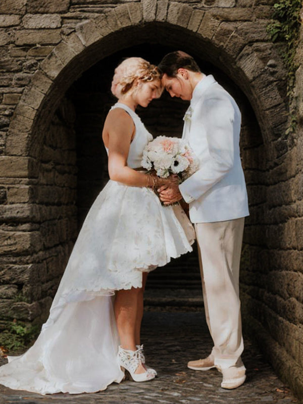 A-Line/Princess Lace Ruffles Scoop Sleeveless Asymmetrical Wedding Dresses Bridal Gowns