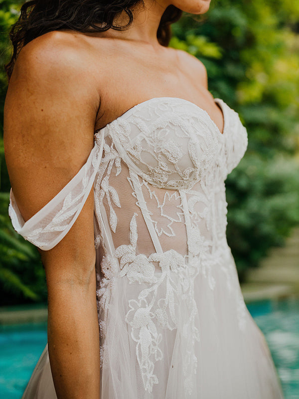 A-Line/Princess Tulle Applique Off-the-Shoulder Sleeveless Sweep/Brush Train Wedding Dresses Bridal Gowns