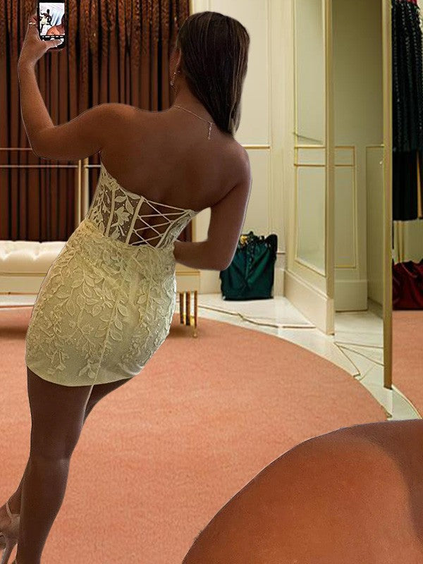Vestido de cóctel de graduación con apliques, sin mangas, corto o mini, con escote en forma de corazón y encaje