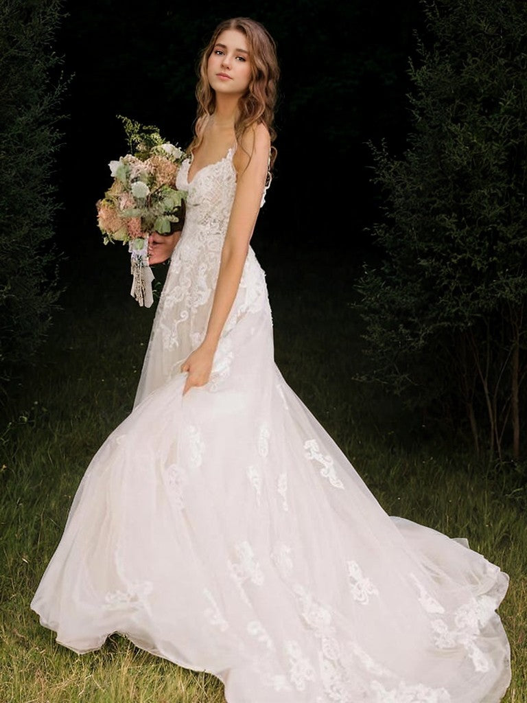 A-Line/Princess Tulle Applique V-neck Sleeveless Sweep/Brush Train Wedding Dresses Bridal Gowns
