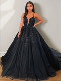 Ballkleid Tüll Applikation V-Ausschnitt Ärmellos Hofschleppe Kleider Ballkleid Ballkleider