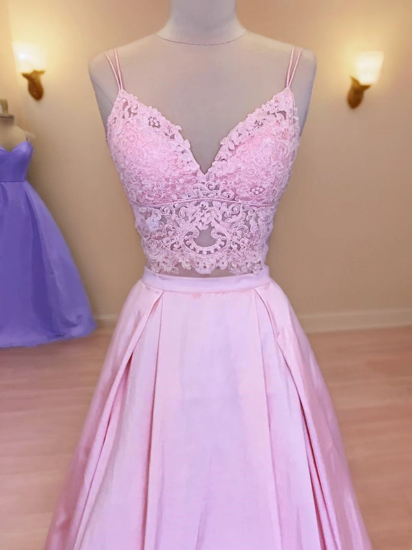 Vestido de noche de corte A/princesa, de satén, con encaje, escote en V, sin mangas y largo hasta el suelo.