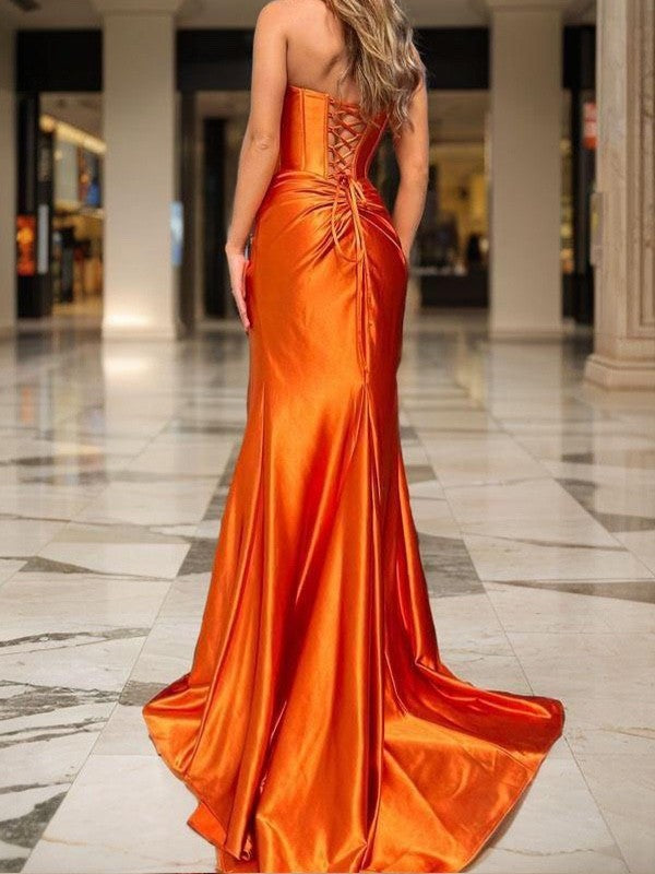 Sheath/Column Silk like Satin Ruched Strapless Sleeveless Sweep/Brush Train Corset Dresses Prom Evening Dress