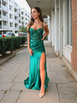Sheath/Column Silk like Satin Applique Spaghetti Straps Sleeveless Sweep/Brush Train Corset Dresses Prom Evening Dress