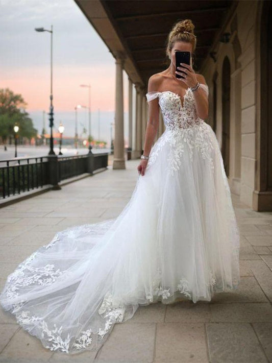 A-Line/Princess Tulle Applique Off-the-Shoulder Sleeveless Chapel Train Wedding Dresses Bridal Gowns