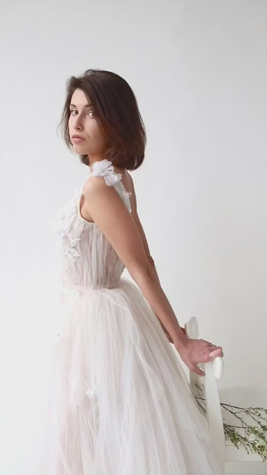 Wedding Dresses And Suits For Sale White/Ivory Bridal Gowns with Soft Lace