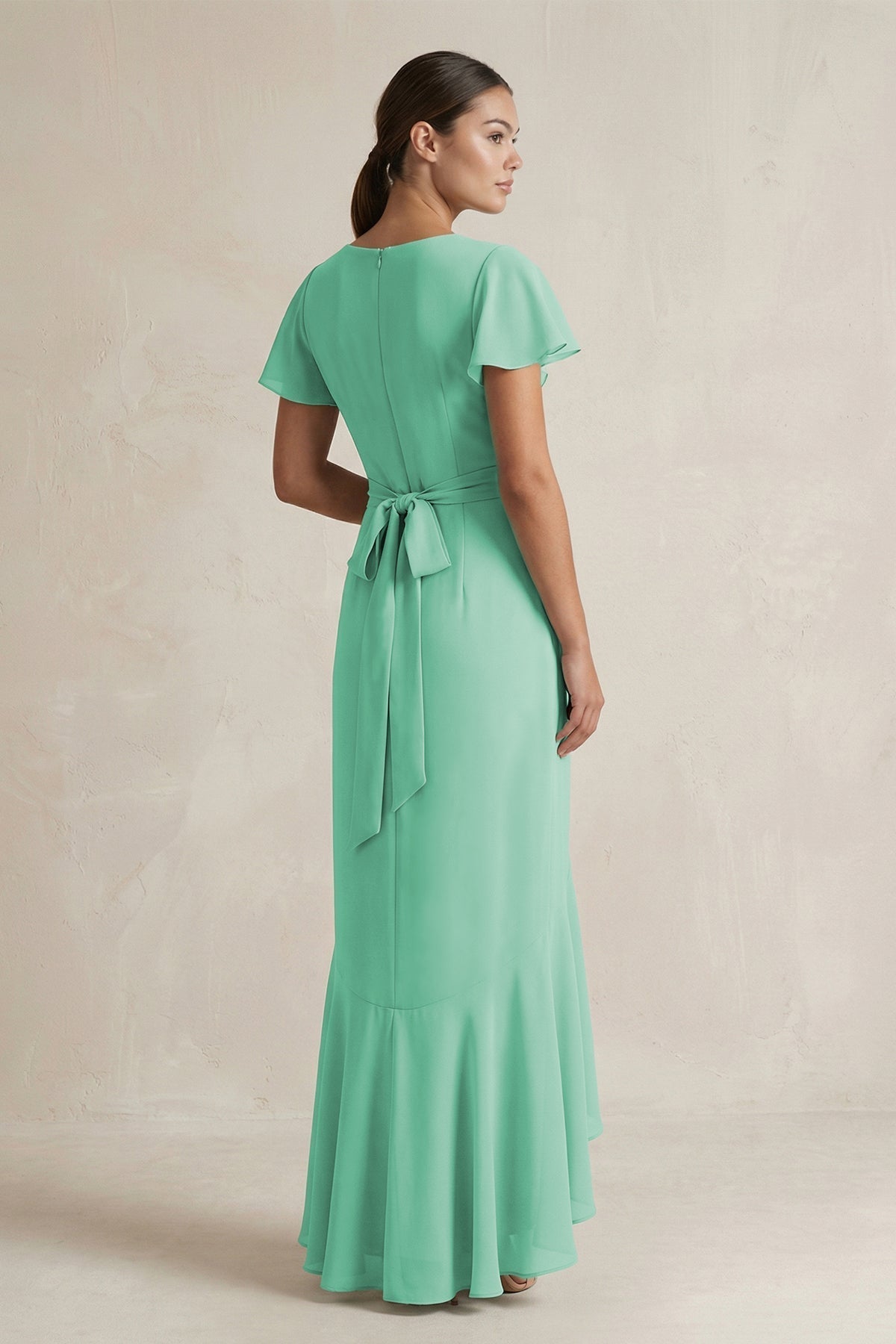 Rufffled V-Neck Sheath Chiffon Bridesmaid Dress in Turquoise