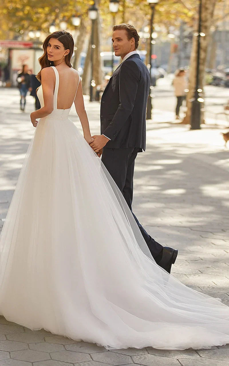 Simple A-Line Minimalist Casual Square Tulle Wedding Dress with Sweep Train