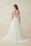 Spaghetti-Straps A-Line Tulle Wedding Dress With Lace Appliques in White