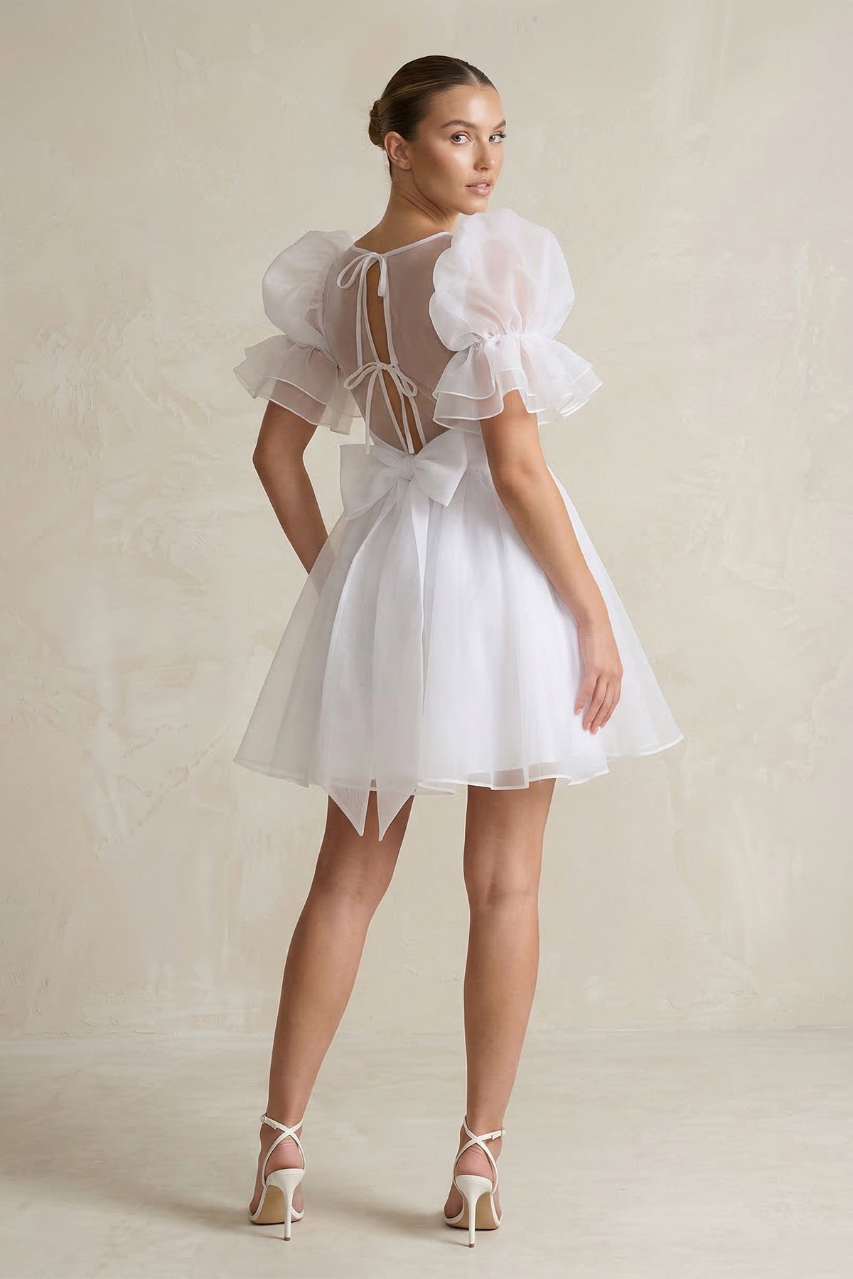 Square Neck Tulle Puff Sleeve A-Line Wedding Dress in White