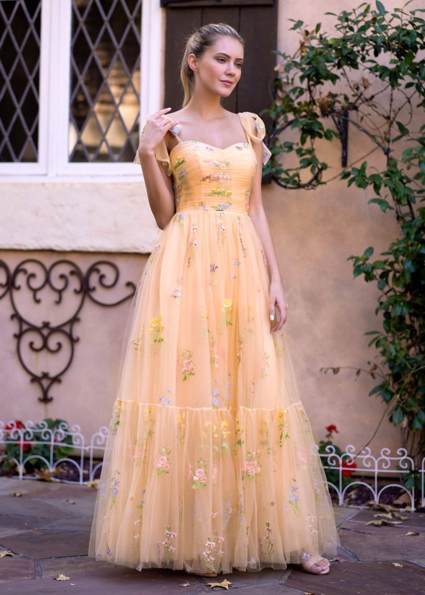 Spaghetti Straps Neck Floor Length Tulle Embroidery Floral Prom Dress