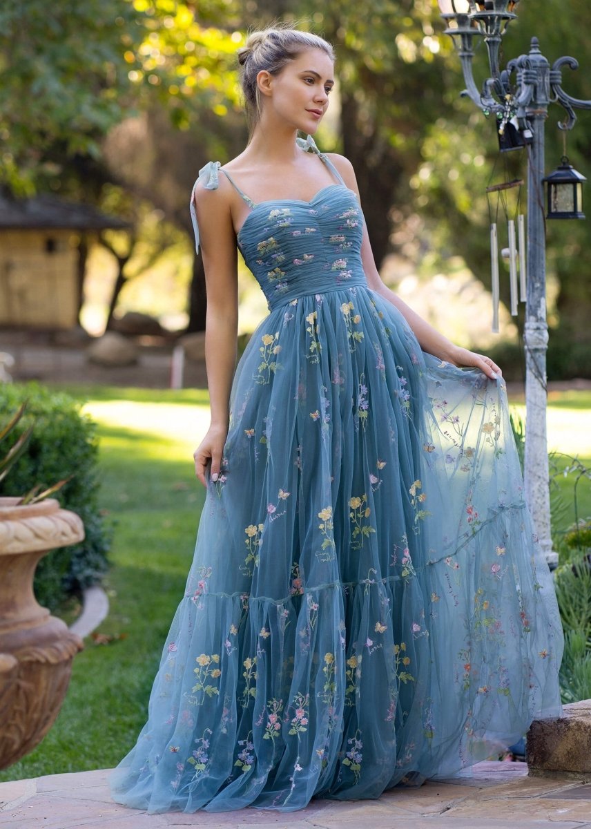 Spaghetti Straps Neck Floor Length Tulle Embroidery Floral Prom Dress