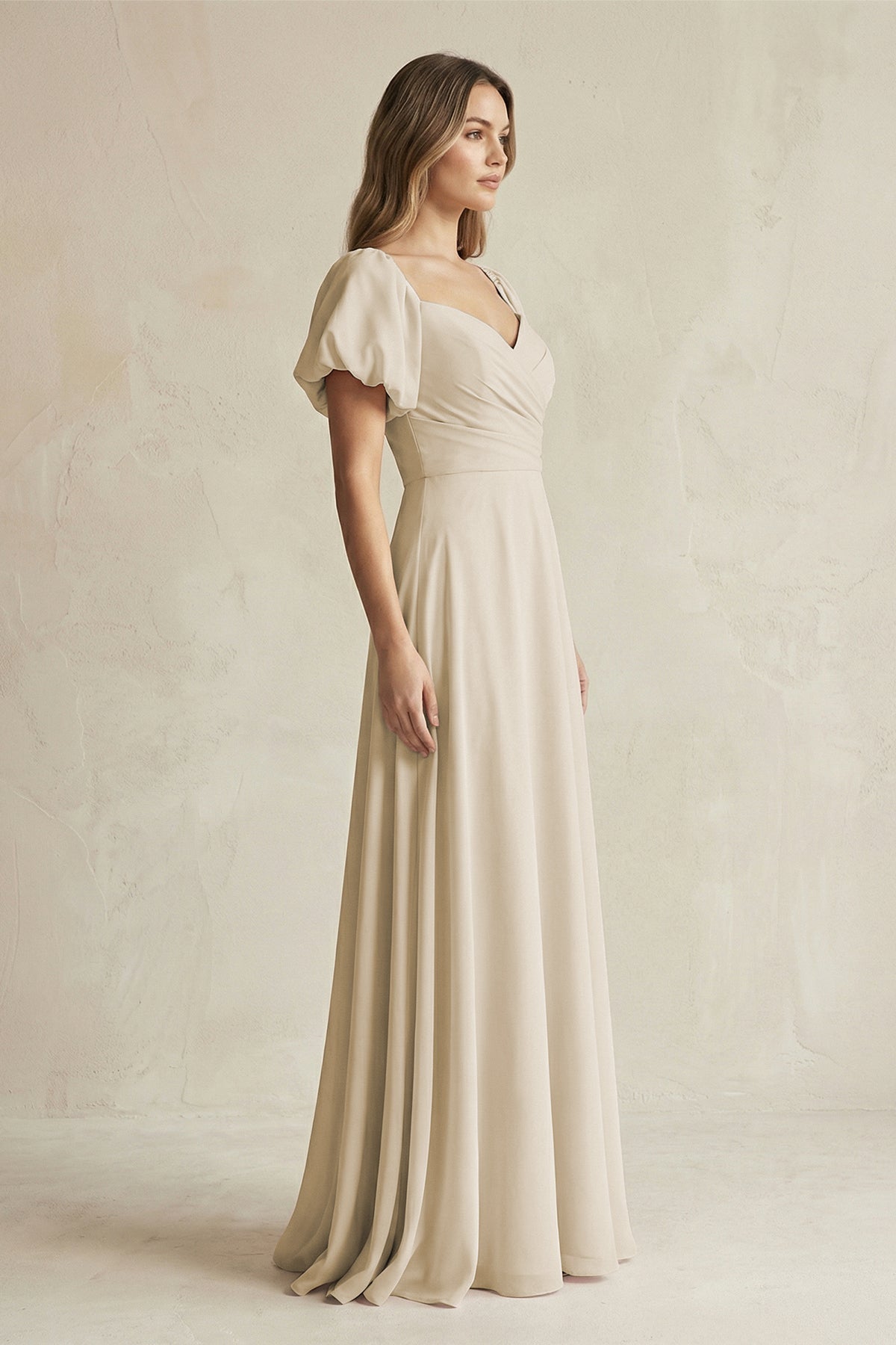 Sweetheart Puff Sleeve A-Line Chiffon Bridesmaid Dress in Champagne