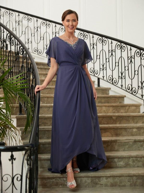 A-Linie/Princess-Linie Chiffon Perlen verziert V-Ausschnitt Kurze Ärmel Asymmetrisch Kleider für die Brautmutter