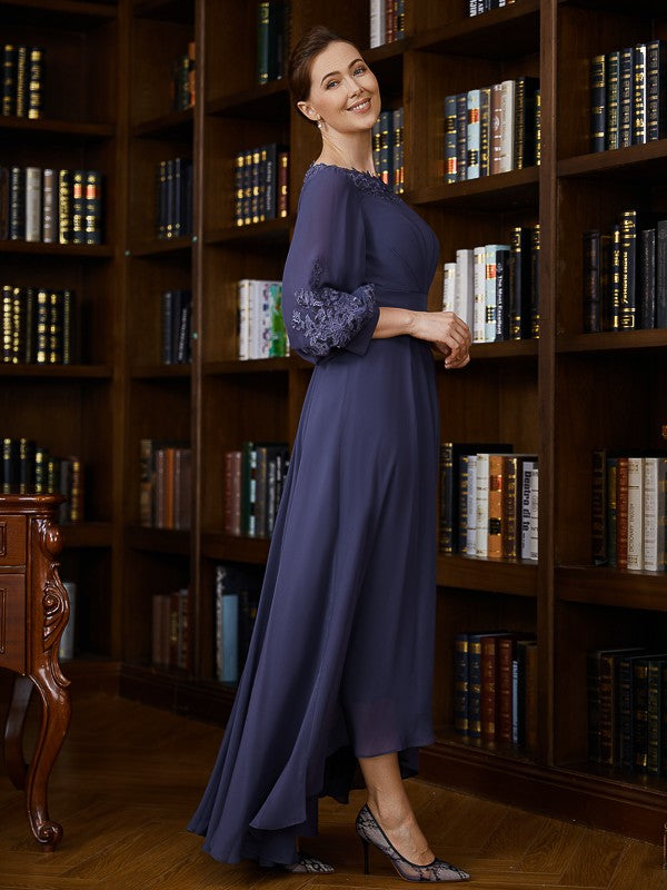 Vestidos de madre de la novia asimétricos de corte A/princesa de gasa con fruncido y escote barco y mangas 3/4