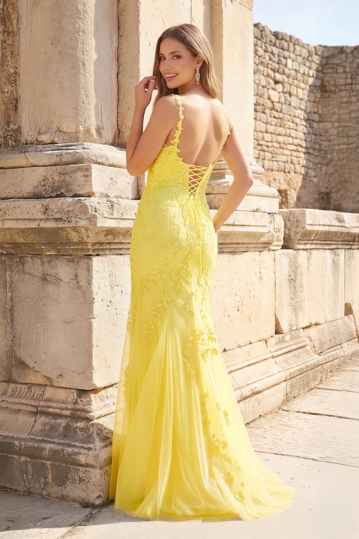 Mermaid Spaghetti Straps Lavender Lace Long Prom Dresses with Appliques