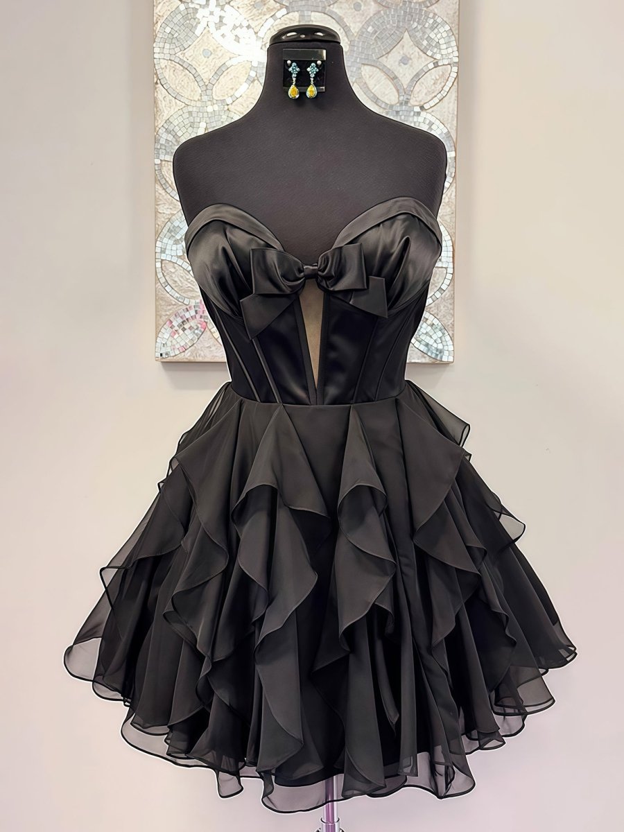 Black Strapless A Line Chiffon Ruffled Homecoming Dress With Bow