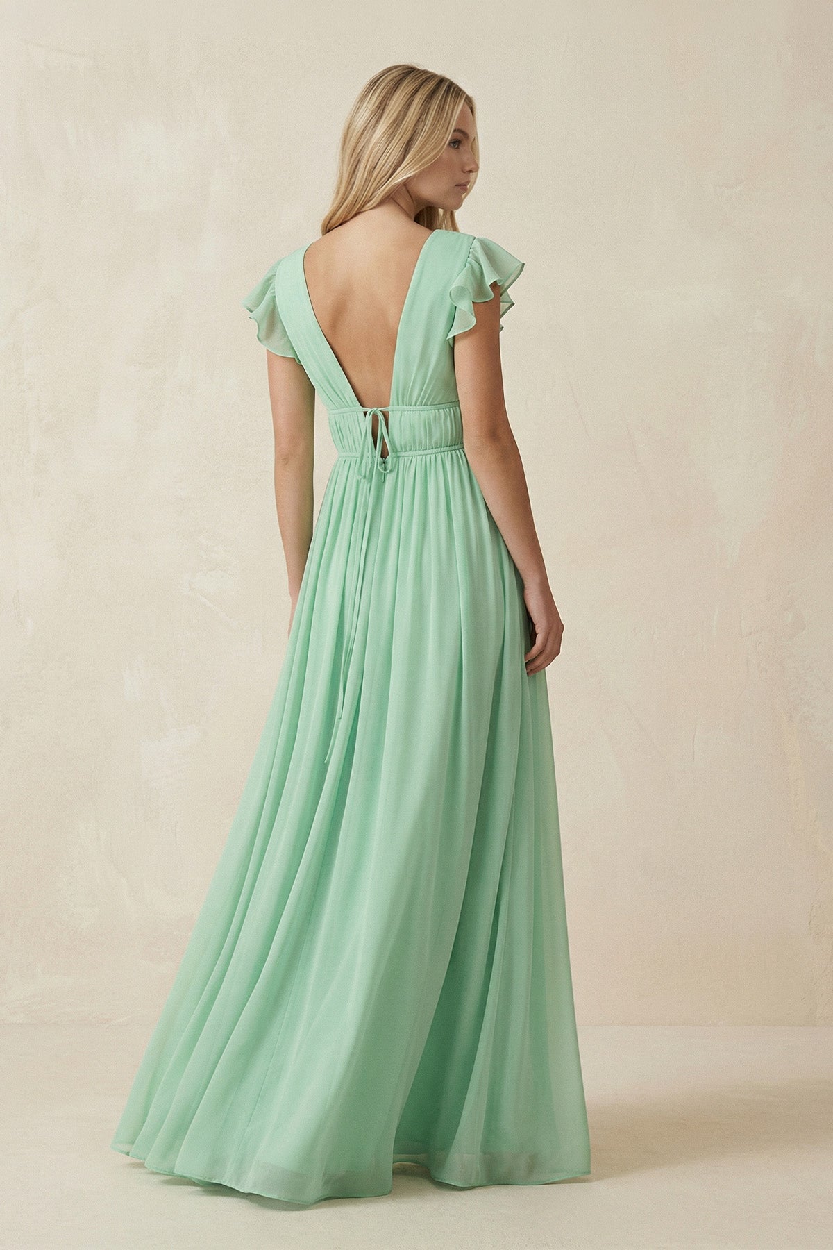 V-Neck A-Line Chiffon Cap Sleeves Bridesmaid Dress in Pale Pistachio