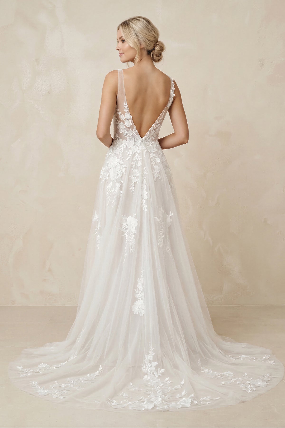 A-Line V Back Long White Wedding Dress with Lace Appliqued