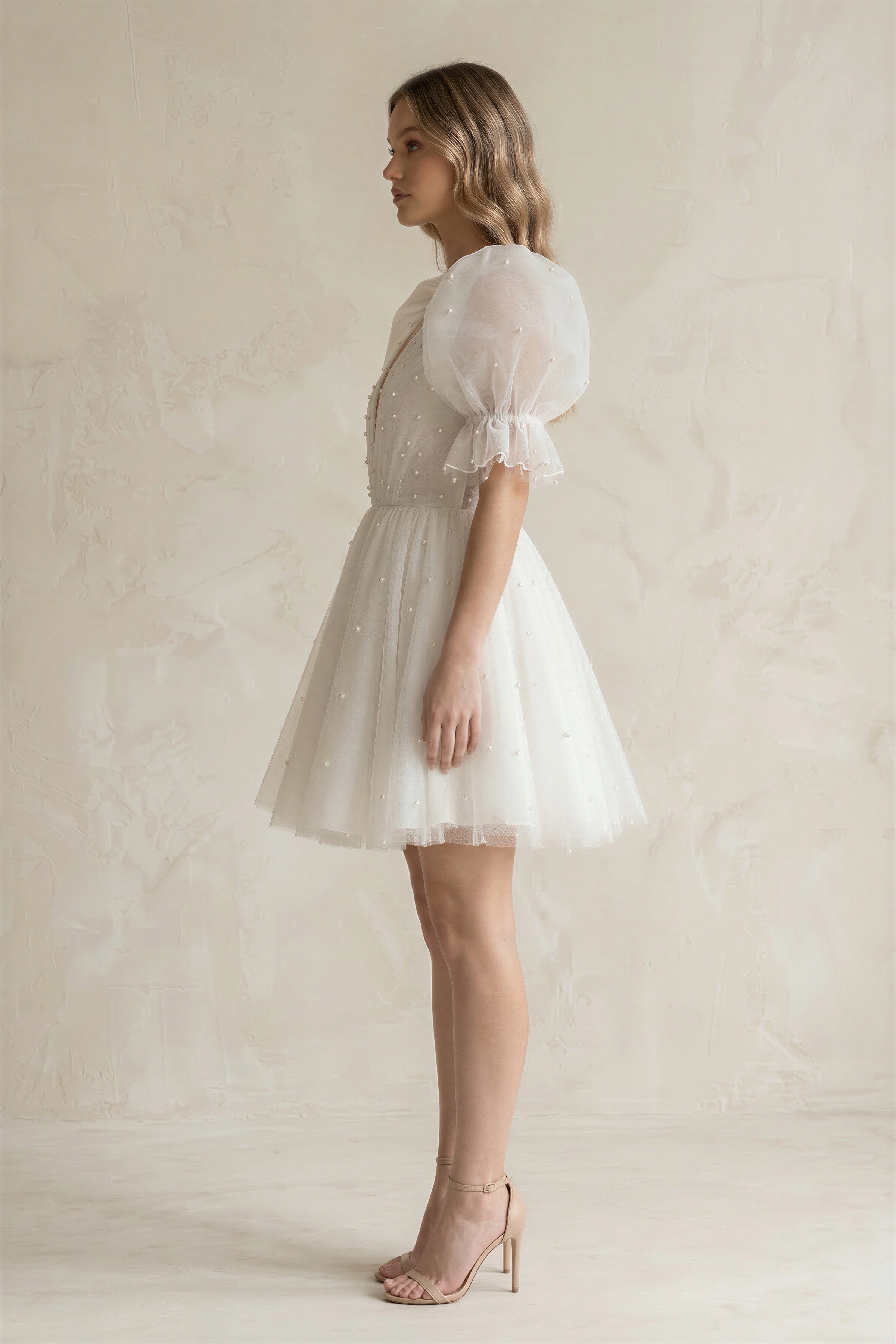 V-Neck A-Line Tulle Mini Wedding Dress With Pearl in Ivory