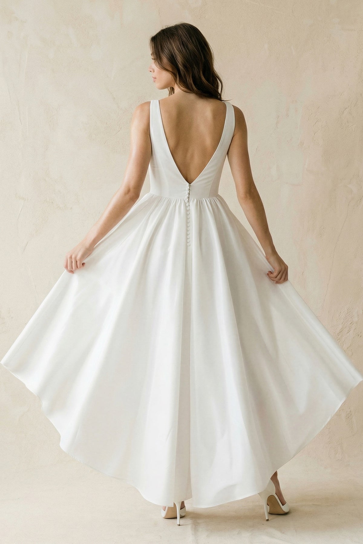 V-Neck Chiffon High-Low Chiffon Wedding Dress in White