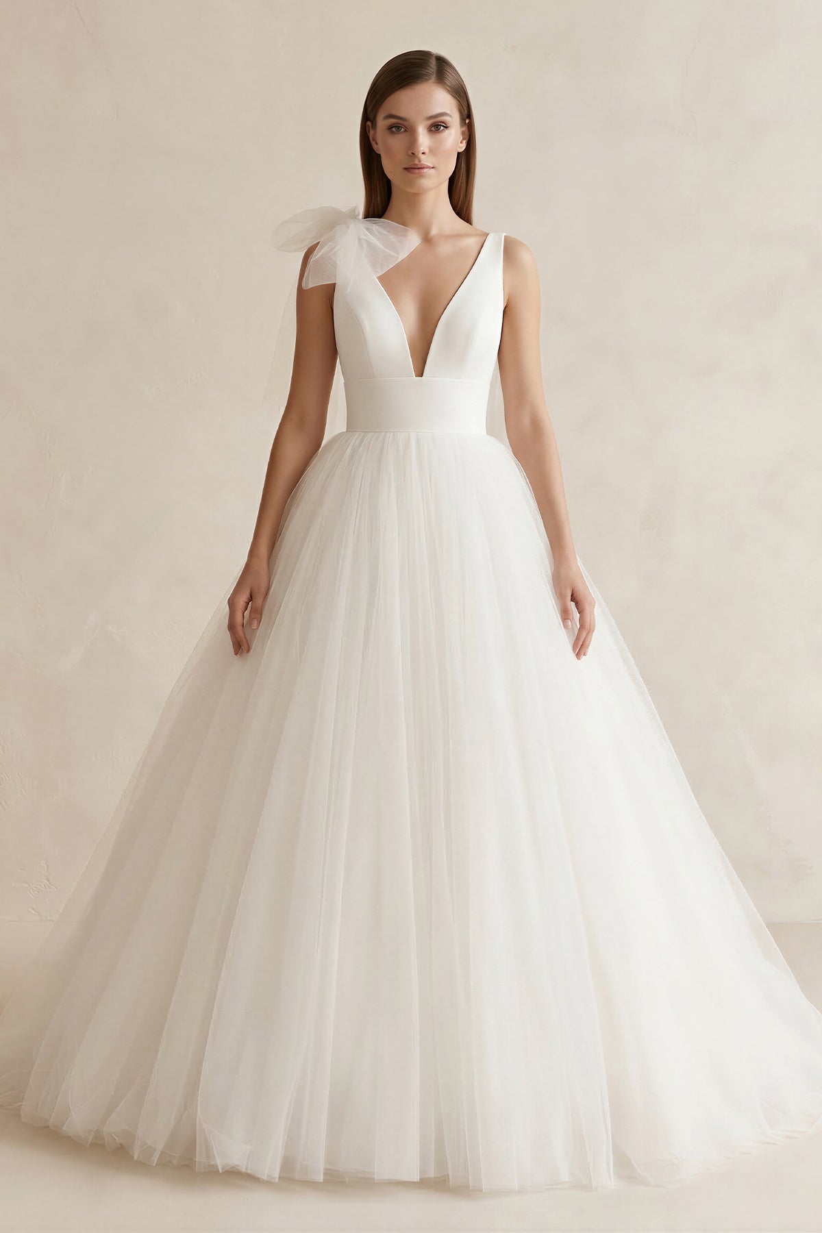 V-Neck Tulle Ball Gown Wedding Dress With Bow in White